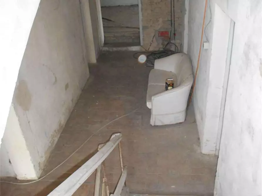 Immagine 35 di Rustico / casale in vendita  in strada certosino a Parma