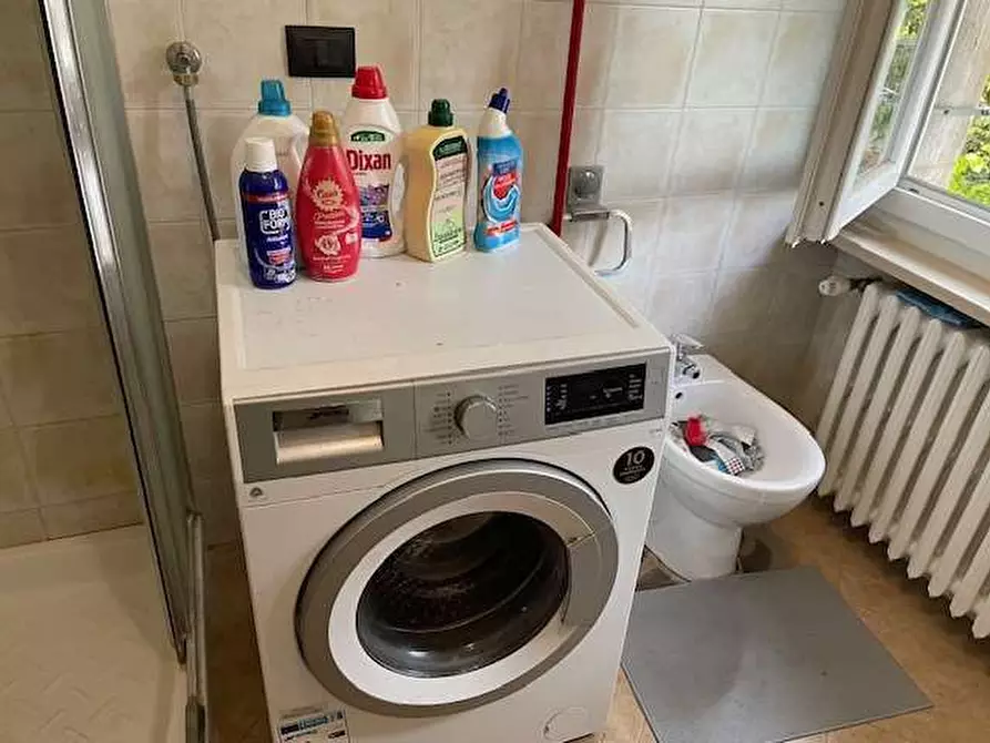 Immagine 7 di Appartamento in vendita  in VIA GIUSEPPE CESARE ABBA 3 a Parma