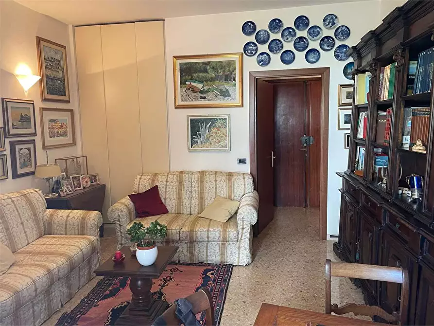 Immagine 6 di Bilocale in vendita  in VIA ROMA a Portovenere