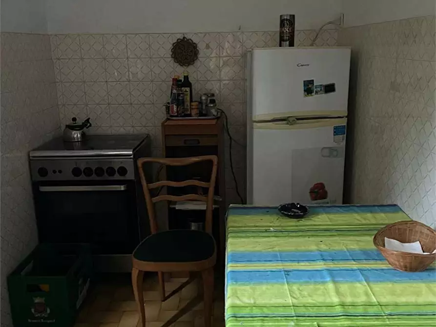 Immagine 22 di Stabile in vendita  in strada casagalvana a Tizzano Val Parma