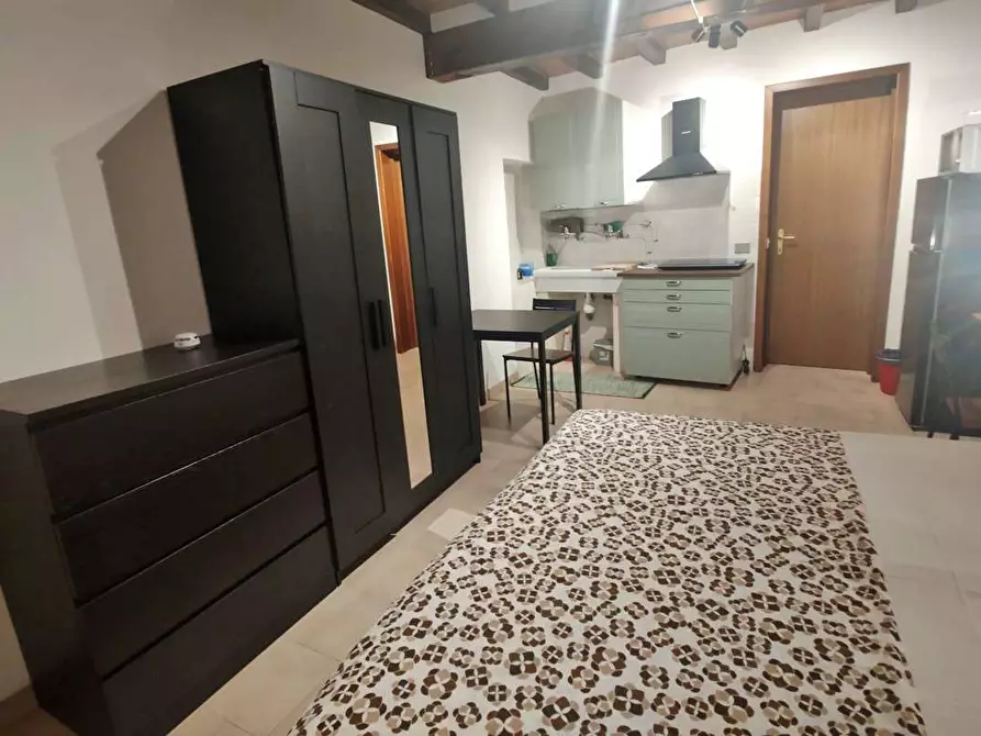 Immagine 6 di Stabile in vendita  in via xx settembre a Parma