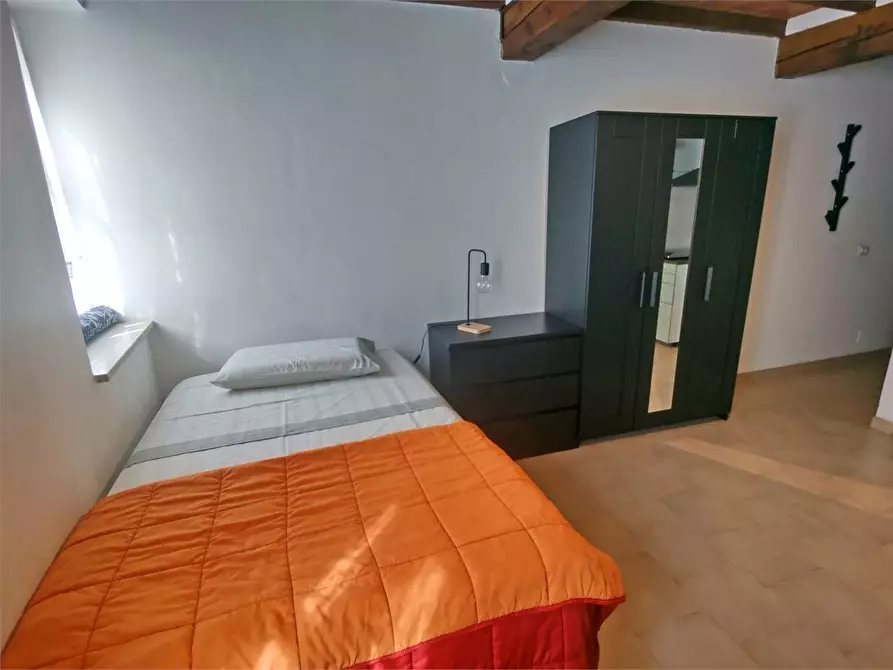 Immagine 18 di Stabile in vendita  in via xx settembre a Parma