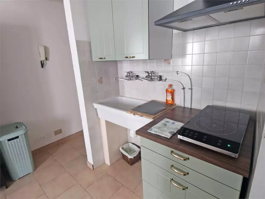 Immagine 27 di Stabile in vendita  in via xx settembre a Parma