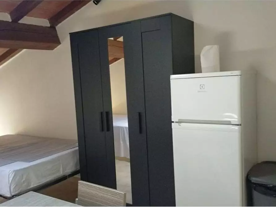 Immagine 45 di Stabile in vendita  in via xx settembre a Parma