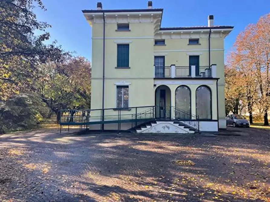 Immagine 2 di Villa in affitto  in VIA EMILIO LEPIDO a Parma