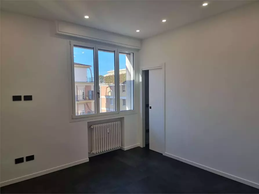 Immagine 9 di Trilocale in vendita  a Parma