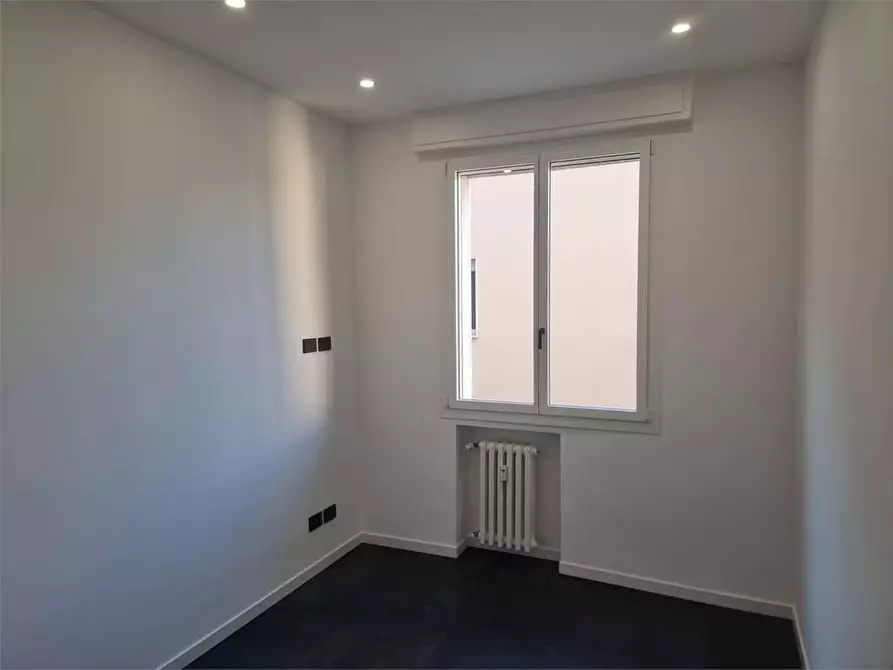 Immagine 6 di Trilocale in vendita  a Parma