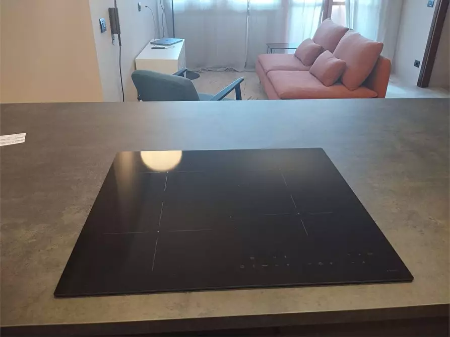 Immagine 14 di Quadrilocale in affitto  in Via volturno a Parma