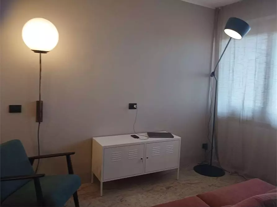 Immagine 23 di Quadrilocale in affitto  in Via volturno a Parma