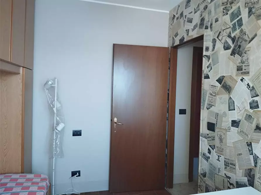 Immagine 32 di Quadrilocale in affitto  in Via volturno a Parma