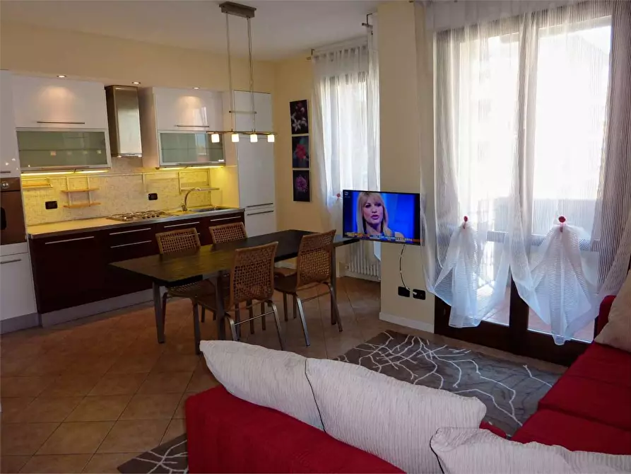 Immagine 1 di Bilocale in affitto  in via Alessandria  17 a Parma