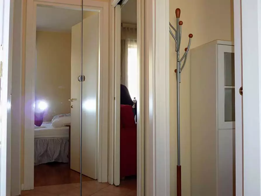 Immagine 10 di Bilocale in affitto  in via Alessandria  17 a Parma