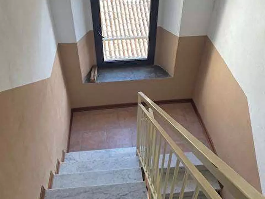 Immagine 8 di Appartamento in vendita  in PIAZZA ROMA 26 a Tizzano Val Parma