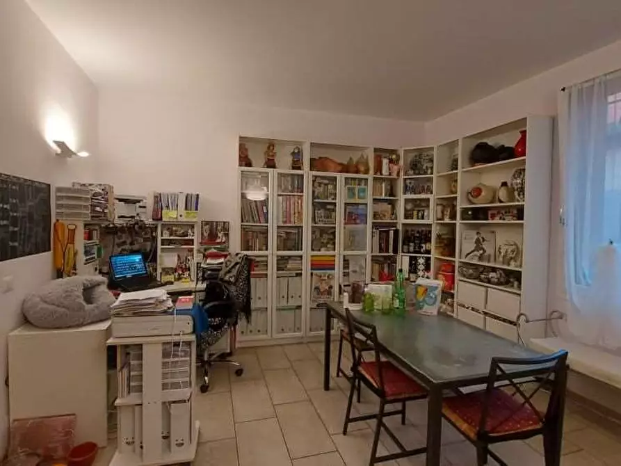 Immagine 1 di Trilocale in affitto  in via trento 22 a Parma