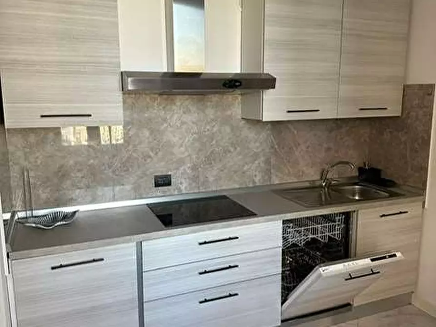 Immagine 5 di Appartamento in affitto  in via dei mille a Parma