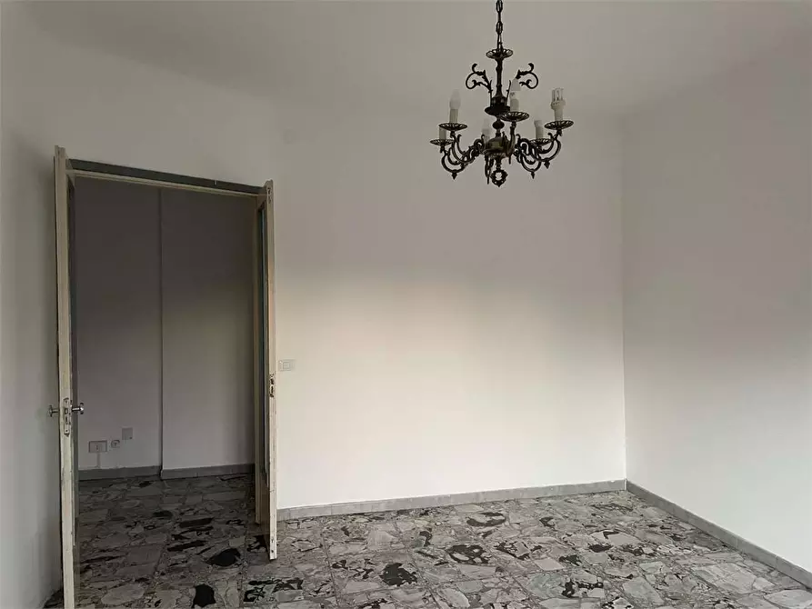 Immagine 12 di Appartamento in vendita  in via venezia 30 a Parma