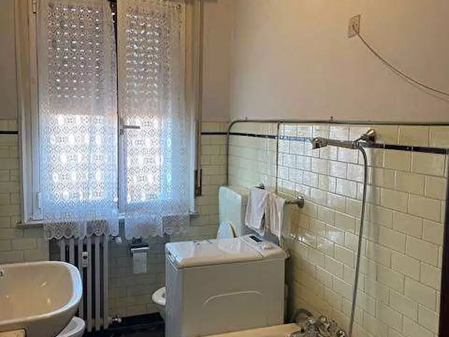 Immagine 14 di Appartamento in vendita  in VIA SAN LEONARDO  a Parma