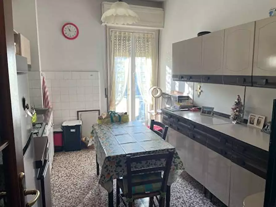 Immagine 1 di Appartamento in vendita  in VIA SAN LEONARDO  a Parma