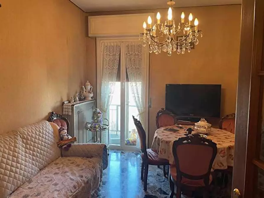 Immagine 5 di Appartamento in vendita  in VIA SAN LEONARDO  a Parma