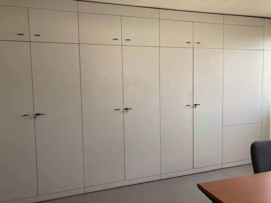 Immagine 7 di Ufficio in affitto  in Via Edison Volta 25 a Parma