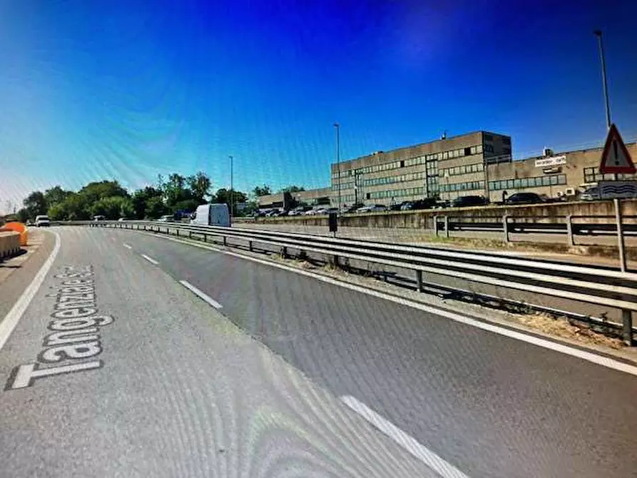 Immagine 1 di Ufficio in affitto  in Via Edison Volta 25 a Parma