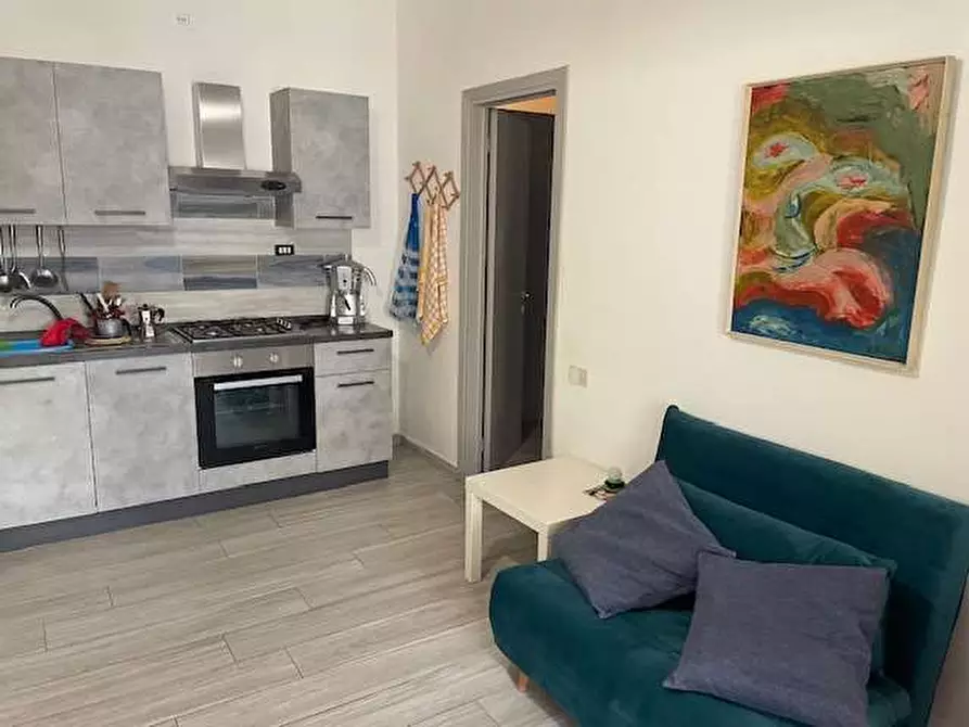 Immagine 3 di Appartamento in vendita  in VIA FELICE CAVALLOTTI a Carrara