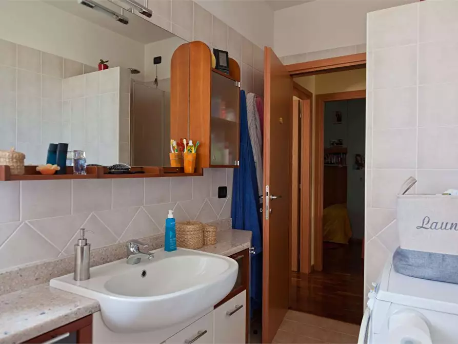 Immagine 15 di Quadrilocale in vendita  in Via Ugo Tognazzi a Parma