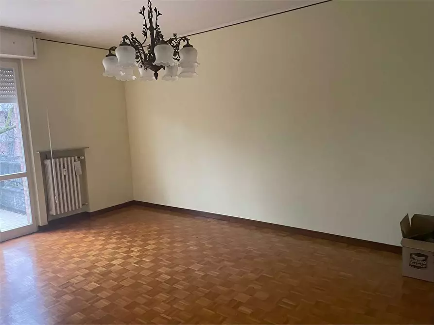 Immagine 14 di Appartamento in vendita  in VIA SPORZANA a Parma