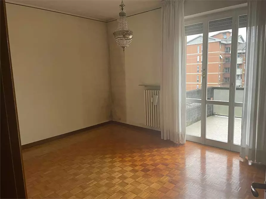 Immagine 15 di Appartamento in vendita  in VIA SPORZANA a Parma