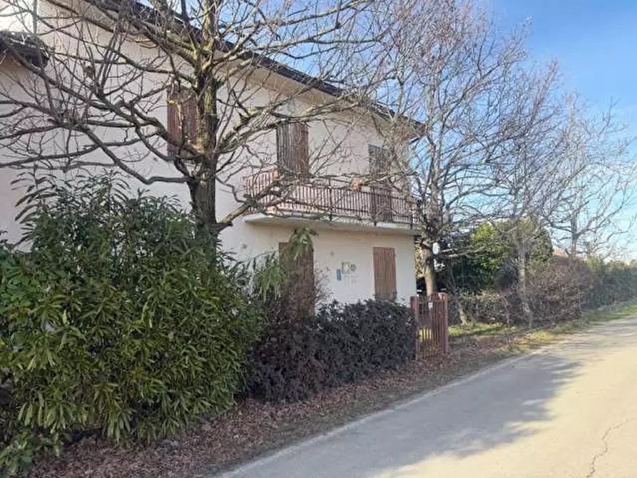 Immagine 11 di Casa bifamiliare in vendita  in via dei gandazzi 116 - 118 a Traversetolo