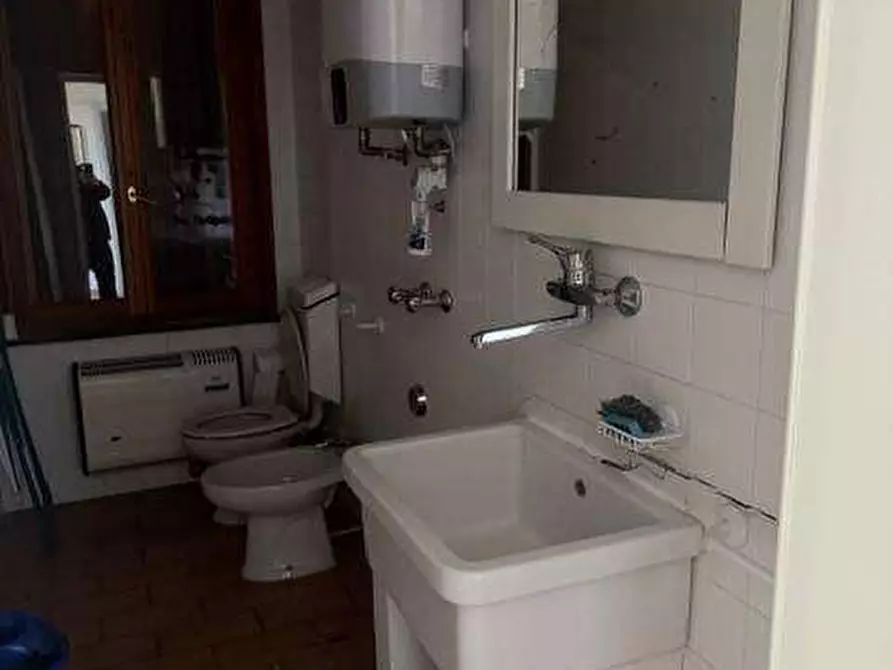 Immagine 5 di Casa bifamiliare in vendita  in via dei gandazzi 116 - 118 a Traversetolo