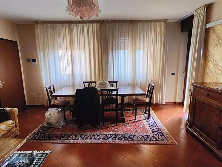 Immagine 4 di Trilocale in vendita  in via San Leonardo a Parma