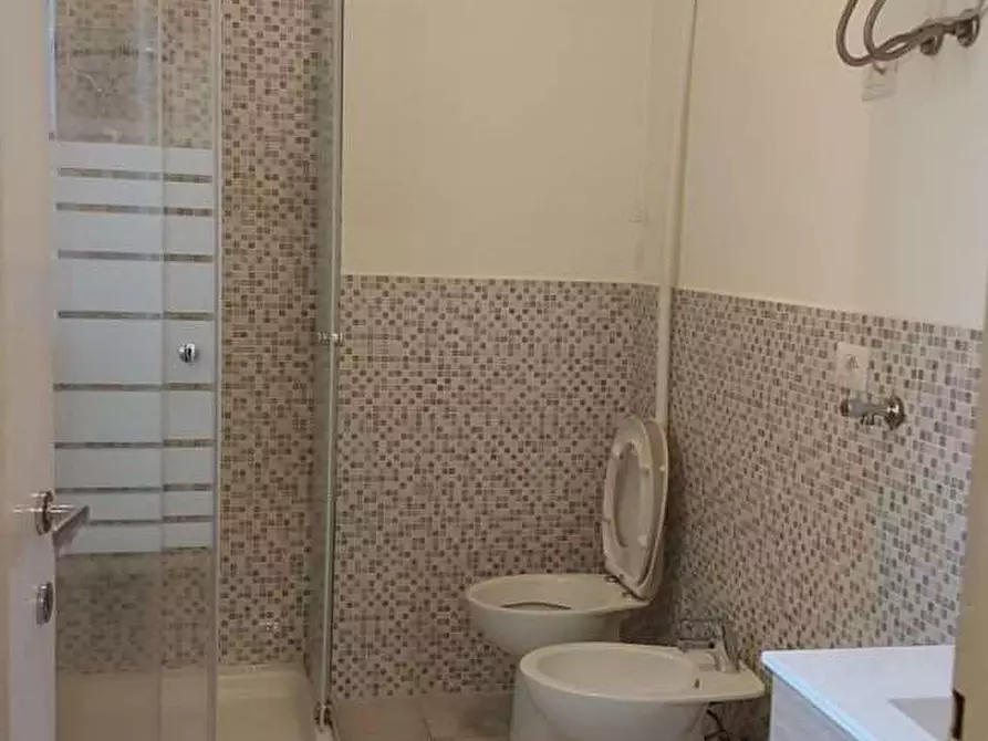 Immagine 11 di Trilocale in affitto  in via martiri di cassio a Parma