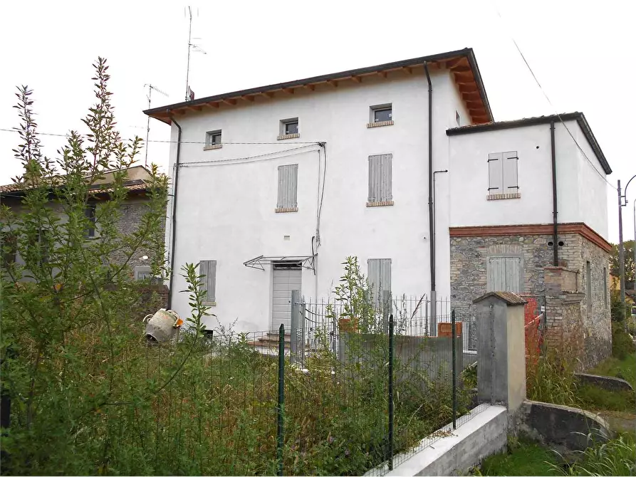 Immagine 1 di Quadrilocale in affitto  in VIA PARMA a Montechiarugolo