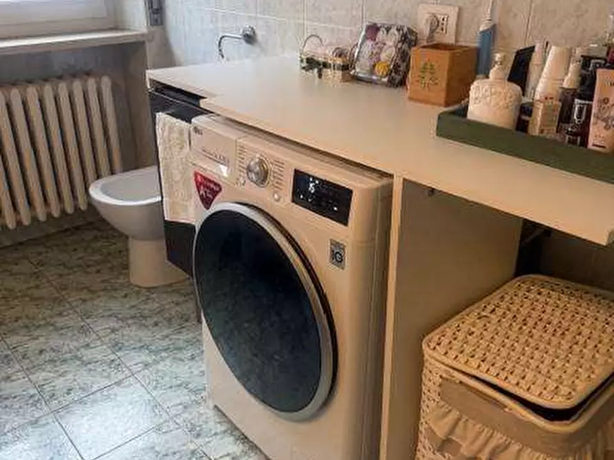 Immagine 17 di Quadrilocale in affitto  in via sette fratelli cervi a Parma