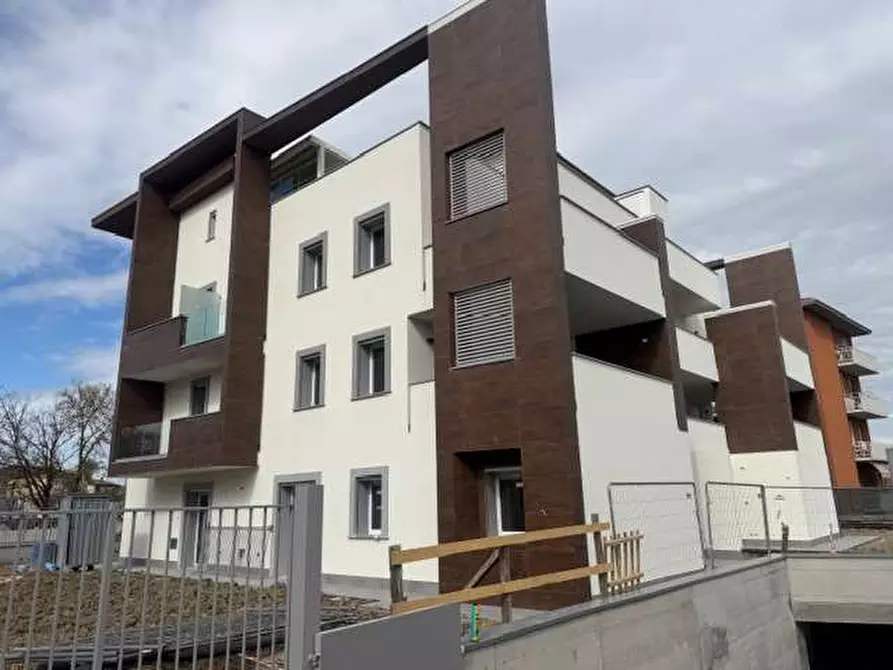 Immagine 2 di Appartamento in affitto  in VIA LANGHIRANO a Parma