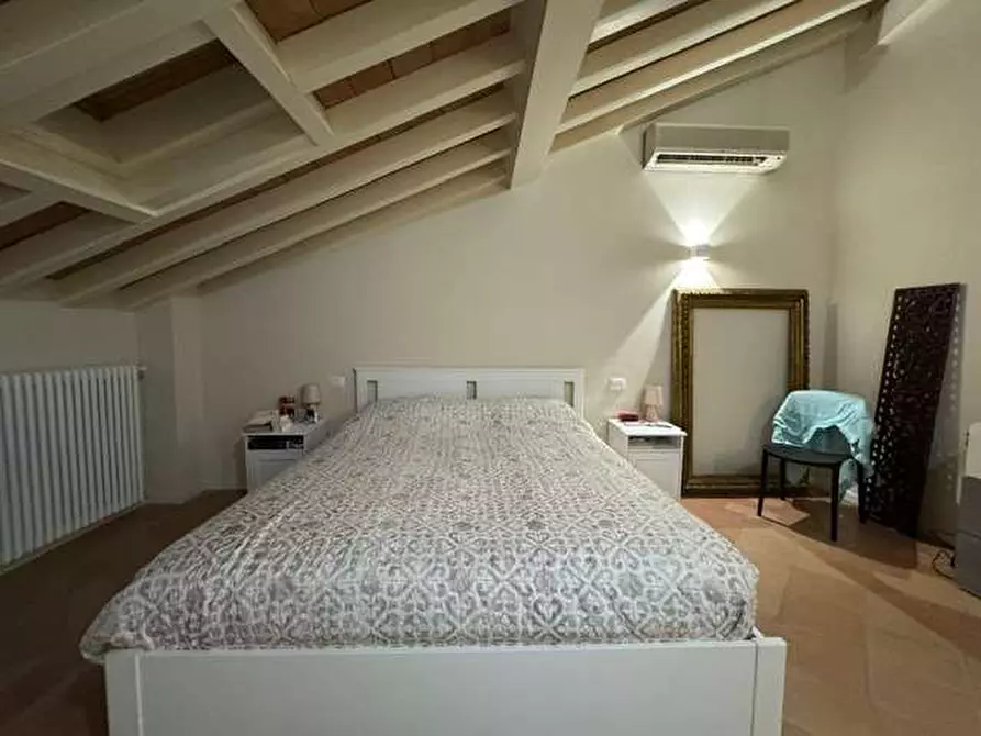 Immagine 11 di Quadrilocale in affitto  in strada bassa dei folli a Parma