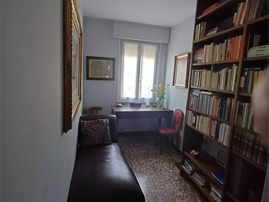 Immagine 9 di Appartamento in affitto  in borgo paggeria a Parma