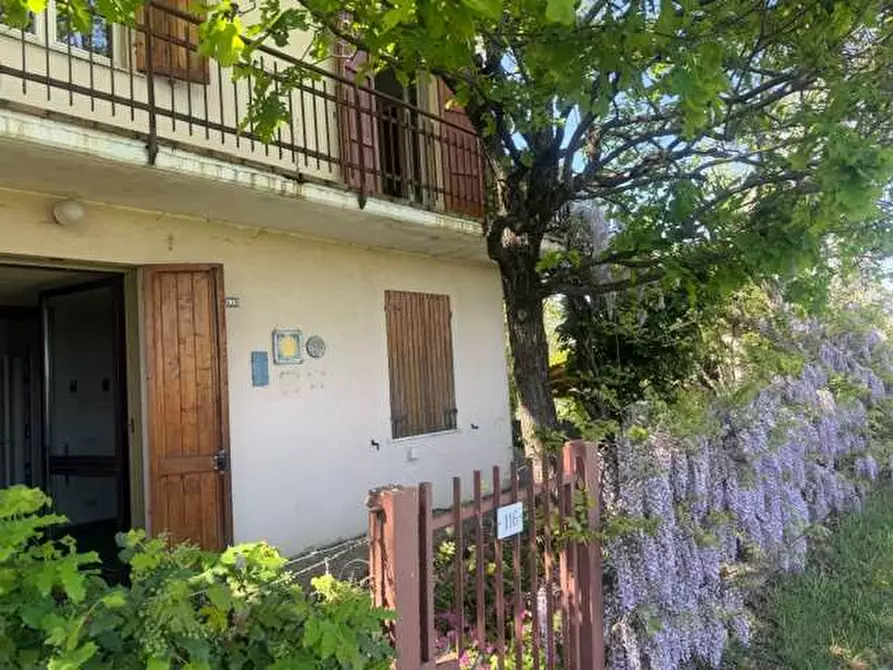 Immagine 3 di Casa bifamiliare in vendita  in via dei gandazzi 116 - 118 a Traversetolo