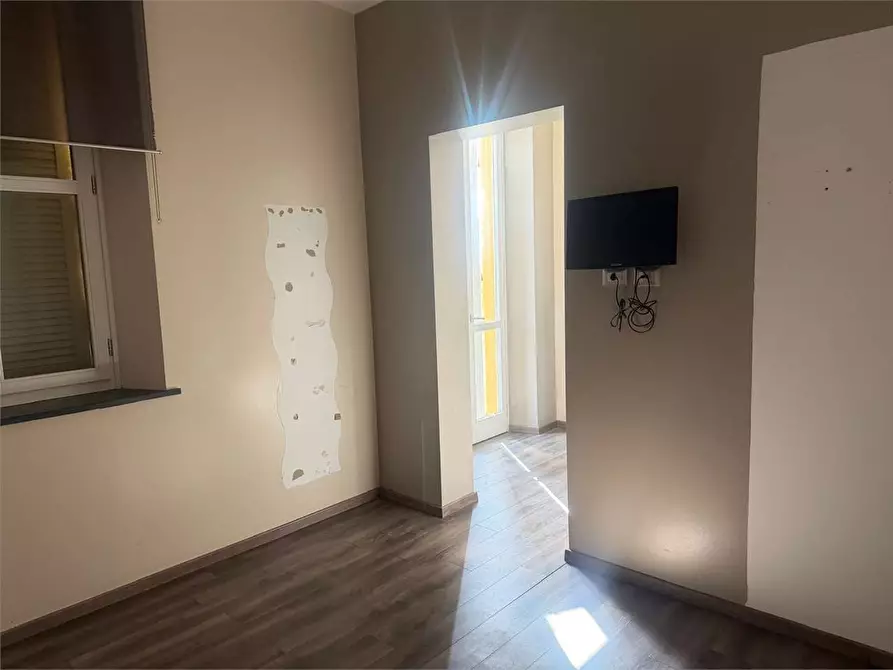 Immagine 30 di Stabile in vendita  a Parma