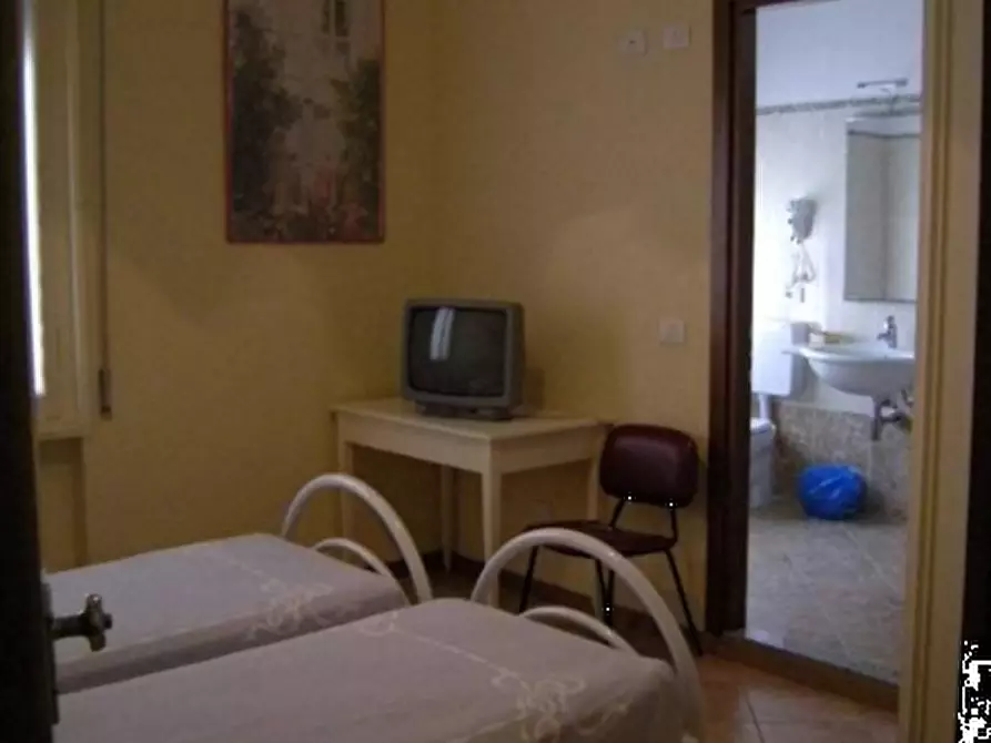 Immagine 10 di Stabile in vendita  in strada dei laghi 2 a Terenzo