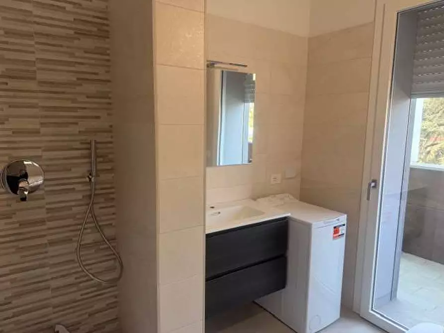 Immagine 13 di Appartamento in affitto  in VIA LANGHIRANO a Parma
