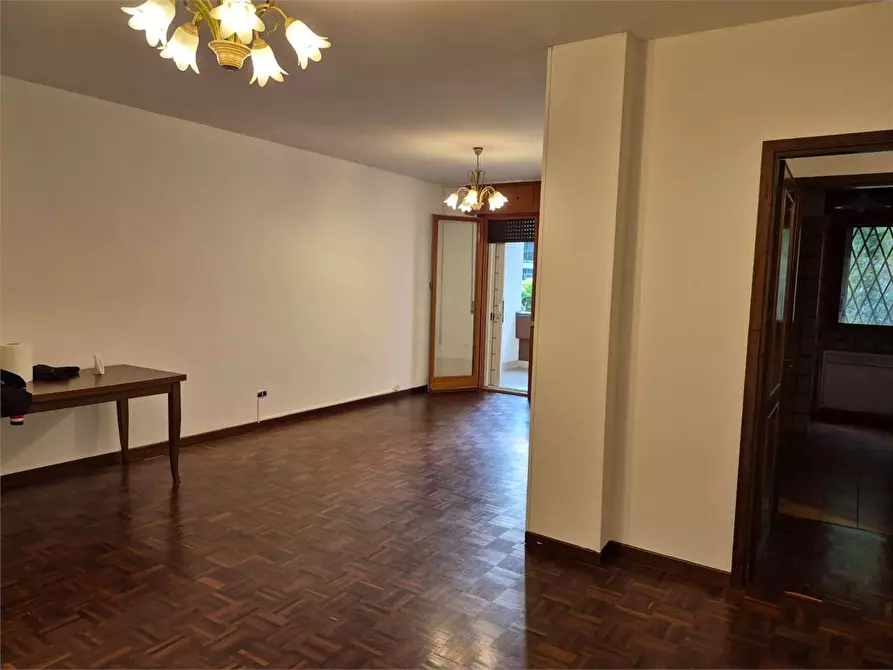 Immagine 7 di Appartamento in vendita  in Via Sofia 5 a Parma