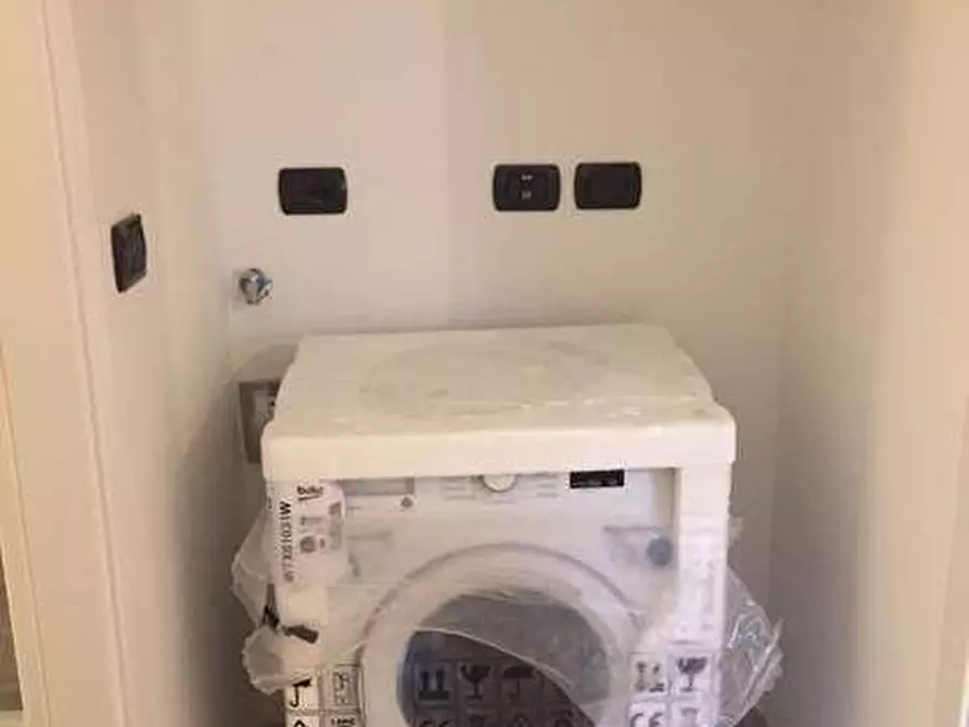 Immagine 6 di Bilocale in affitto  in via duca alessandro a Parma