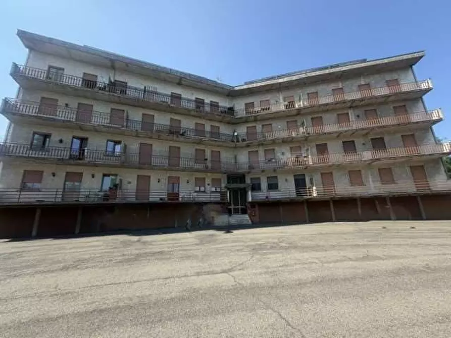Immagine 3 di Appartamento in vendita  in VIA EUROPA UNITA a Tizzano Val Parma