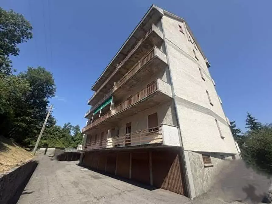 Immagine 5 di Appartamento in vendita  in VIA EUROPA UNITA a Tizzano Val Parma