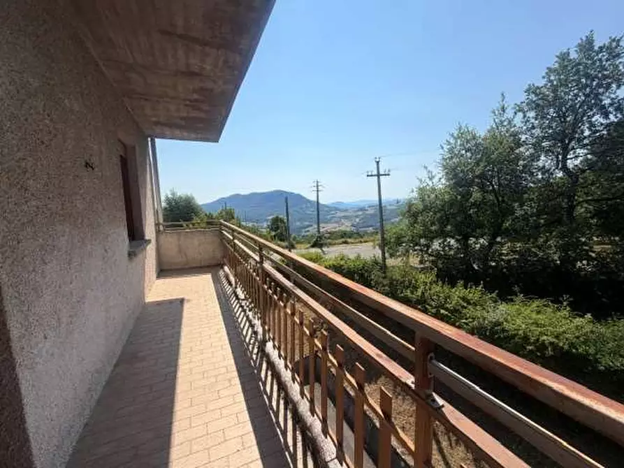 Immagine 14 di Appartamento in vendita  in VIA EUROPA UNITA a Tizzano Val Parma
