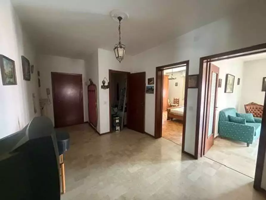 Immagine 8 di Appartamento in vendita  in via della pace a Medesano