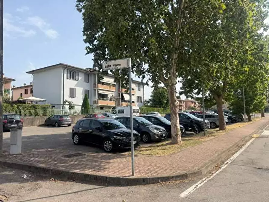 Immagine 7 di Appartamento in vendita  in via della pace a Medesano