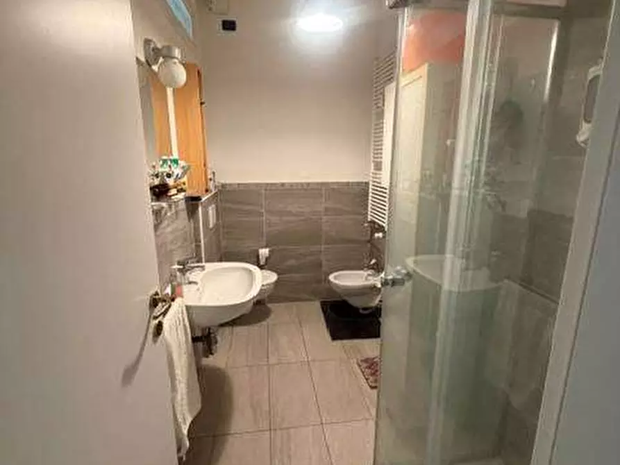 Immagine 8 di Bilocale in affitto  in via duca alessandro a Parma